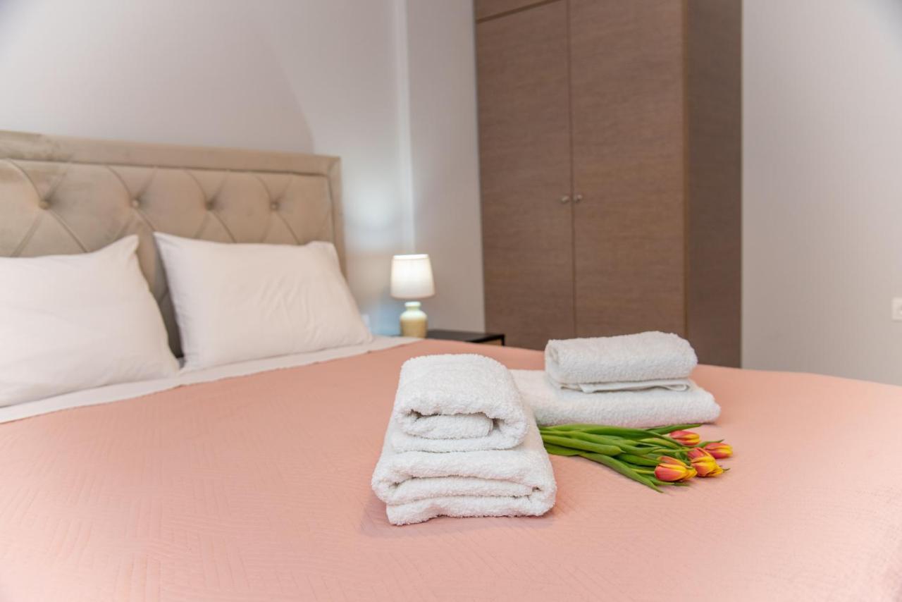 Lydia'S Apartments Marmaron  Ngoại thất bức ảnh
